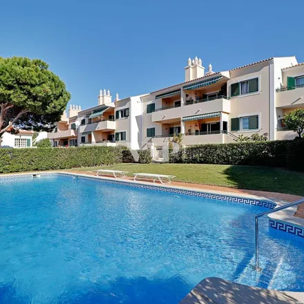 Rent this 2 bed apartment on unnamed road in 8125-406 Quarteira, Portugal
