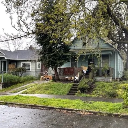 Buy this 3 bed house on 2055 North Wygant Street in Portland, OR 97217