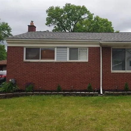 Rent this 3 bed house on 1210 South Wildwood Street in Westland, MI 48186