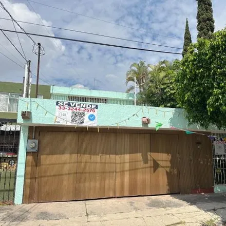 Image 2 - Calle Cuitláhuac, Jardines del Sol, 45050 Zapopan, JAL, Mexico - House for sale