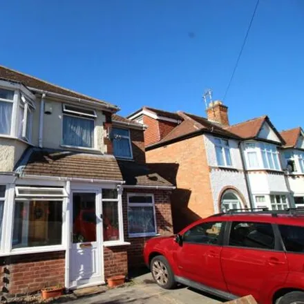 Rent this 4 bed duplex on Bethel Evangelical Free Church in 62 Burleigh Avenue, Wigston