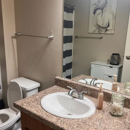 Rent this 1 bed room on unnamed road in Fresno, CA