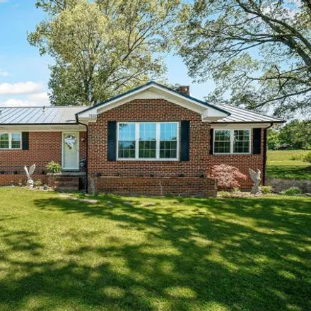 Buy this 3 bed house on 7620 Smithville Highway in McMinnville, TN 37110
