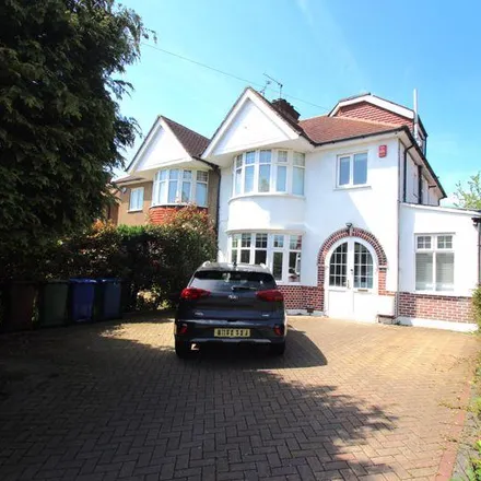 Rent this 4 bed duplex on Headstone Lane in London, HA2 6LY