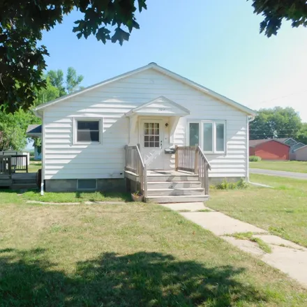 Buy this 2 bed house on 304 Gerrard Avenue in Monroe, Platte County