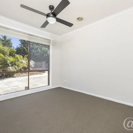 Image 3 - Lesley Drive, Hampton Park VIC 3976, Australia - Apartment for rent