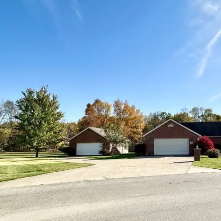 Buy this 3 bed house on I 74 in Fountain County, IN 47932