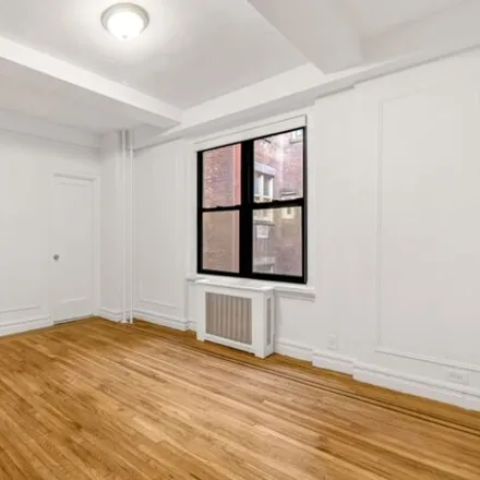 Image 4 - 208 West 23rd Street, New York, NY 10011, USA - House for rent