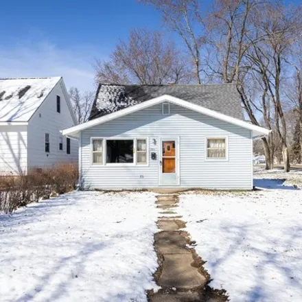 Buy this 4 bed house on 877 Illinois Avenue in Wisconsin Dells, WI 53965