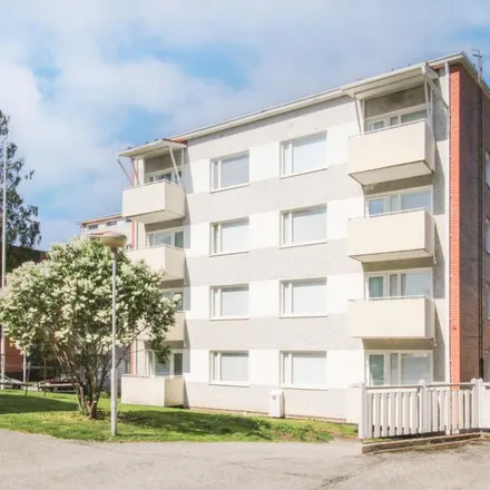 Rent this 2 bed apartment on Kirkkokatu in 87100 Kajaani, Finland