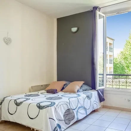 Rent this 1 bed apartment on 13700 Marignane