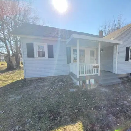 Buy this 3 bed house on 1223 Livingston Street in Streator, IL 61364