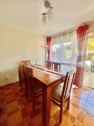 Image 7 - Nueva Antumalal 143, 925 3341 Provincia de Santiago, Chile - House for sale