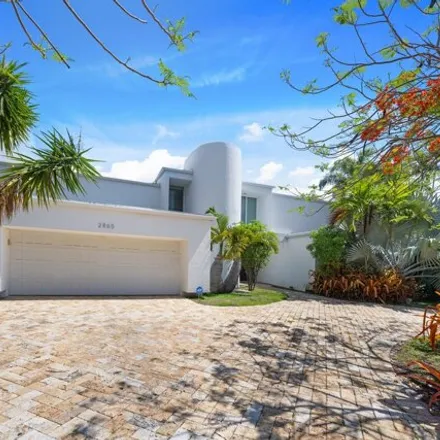 Buy this 5 bed house on 2899 Northeast 36th Street in Fort Lauderdale, FL 33308