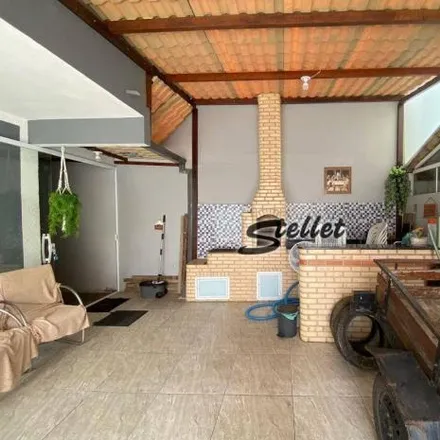Buy this 3 bed house on E.M. Alberto Jorge in Avenida Netuno s/n, Reduto da Paz