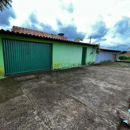 Buy this 2 bed house on Avenida Professor Lafayette Rodrigues Pereira in Igarapé - MG, 32900-000