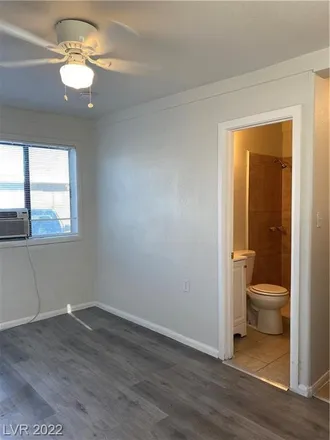 Image 8 - 2498 Las Vegas Boulevard North, North Las Vegas, NV 89030, USA - Apartment for rent