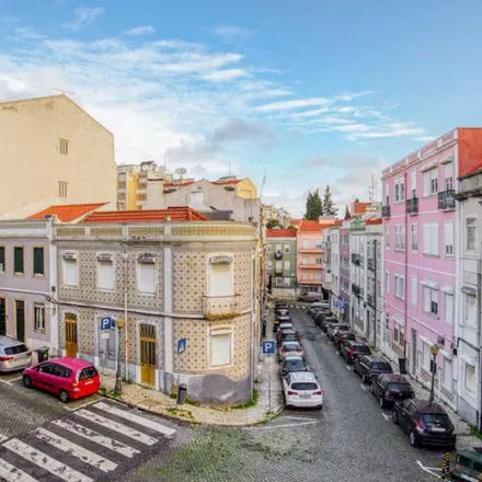 Image 8 - Top car, Rua dos Açores 2, 1000-243 Lisbon, Portugal - Apartment for rent
