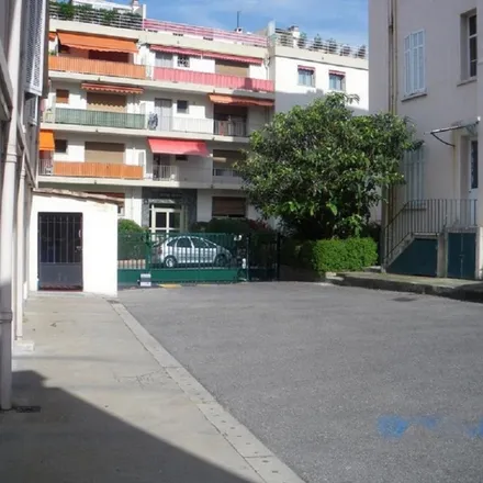 Image 4 - 5 Avenue de Lyon, 06400 Cannes, France - Apartment for rent
