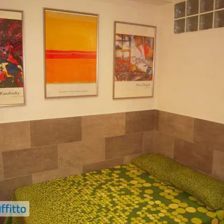 Image 5 - Sauro, Via Nazario Sauro, 40100 Bologna BO, Italy - Apartment for rent