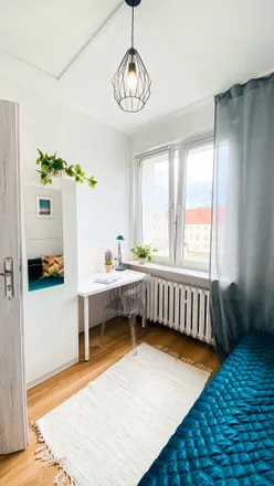 Rent this 3 bed room on Gołębia 1A in 80-455 Gdansk, Poland