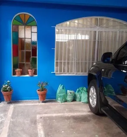 Buy this 3 bed house on Rua Vargem do Cedro 127 in Sumaré, São Paulo - SP
