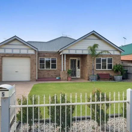 Rent this 3 bed townhouse on Princes Freeway in Lara VIC 3212, Australia