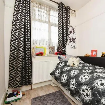 Image 6 - The Bell Northside, Rochford Road, Southend-on-Sea, SS2 6SP, United Kingdom - Apartment for sale