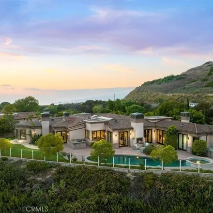 Image 1 - 2950 Twin Harbors View Drive, Rancho Palos Verdes, CA 90275, USA - House for sale