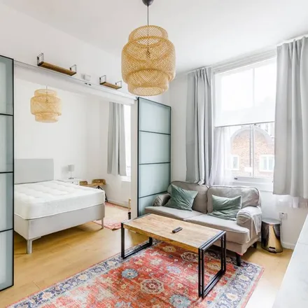 Rent this studio apartment on Waterford Road in London, SW6 2HA
