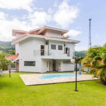 Buy this 4 bed house on Rua Golfe A in Tabatinga, Caraguatatuba - SP