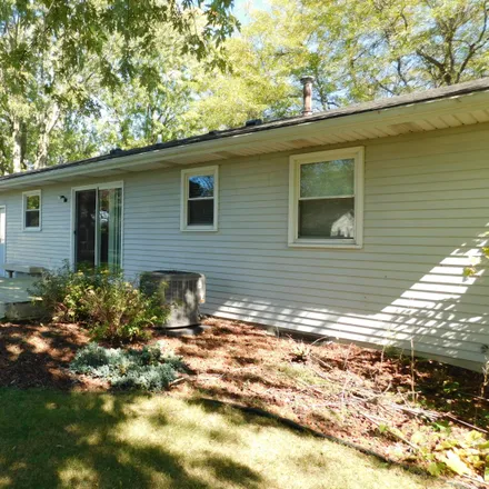 Image 2 - 328 Woodlark Street, Charter Comstock, MI 49053, USA - House for sale