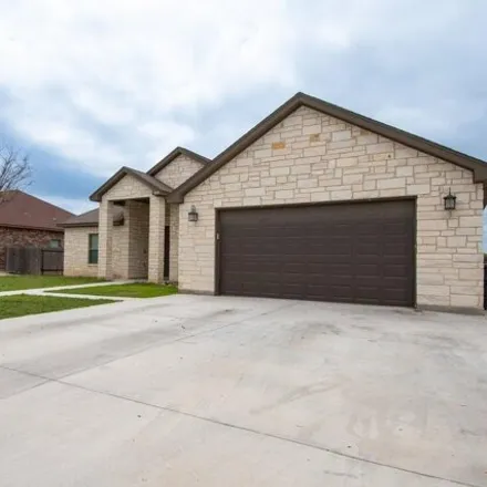 Image 3 - 414 Quail Creek Drive, Del Rio, TX 78840, USA - House for sale