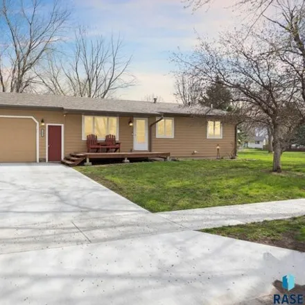 Buy this 3 bed house on 5976 West Bakker Park Drive in Sioux Falls, SD 57106