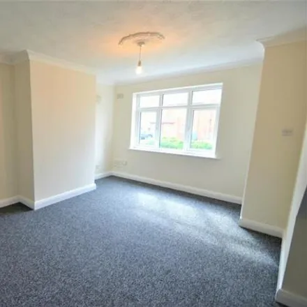 Image 2 - Whitby Road, Harworth, DN11 8QH, United Kingdom - Duplex for rent