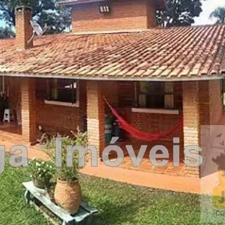 Buy this 3 bed house on Rodovia Bunjiro Nakao in CDHU Santa Lúcia, Ibiúna - SP