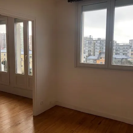 Image 3 - 7 Rue Jacques Offenbach, 29200 Treornou, France - Apartment for rent