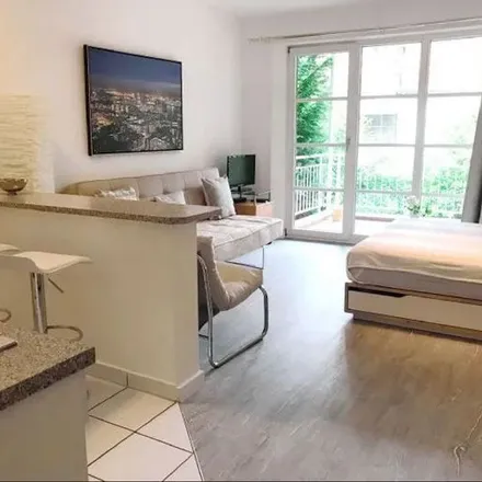 Rent this 1 bed apartment on Slagmolenstraat 36 in 3800 Sint-Truiden, Belgium