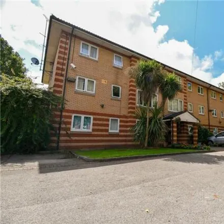Buy this 1 bed apartment on Grosvenor Road in Oxton Village, CH43 1TL