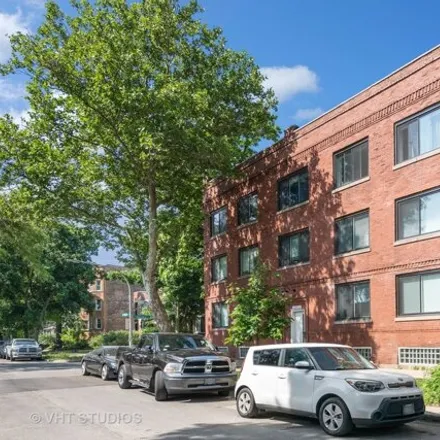 Image 6 - 6100-6104 North Paulina Street, Chicago, IL 60660, USA - House for sale