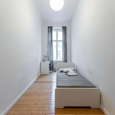 Rent this 3 bed apartment on Greifswalder Straße 19 in 10405 Berlin, Germany