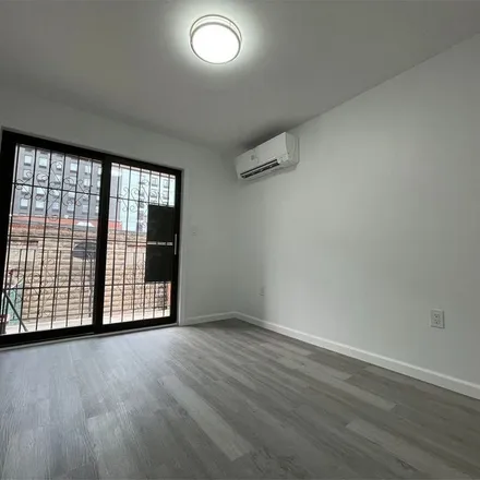 Image 4 - 133-37 41st Road, New York, NY 11355, USA - Apartment for rent