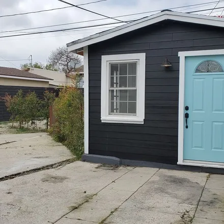 Rent this 1 bed house on Obama & Sutro in Obama Boulevard, Los Angeles