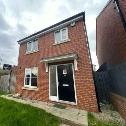 Rent this 3 bed house on Ministry Close in Newcastle upon Tyne, NE7 7NF