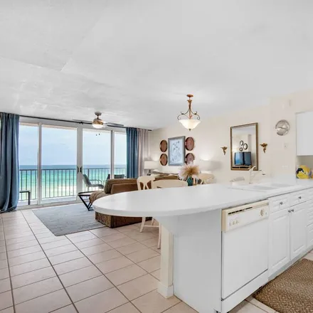 Rent this 3 bed condo on Fort Walton Beach