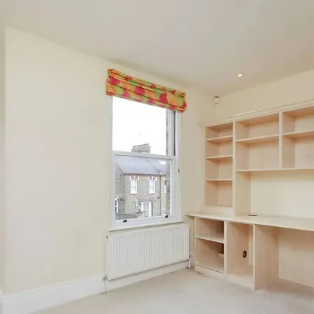 Image 2 - 44 Worple Road, London, SW19 4EJ, United Kingdom - Townhouse for rent