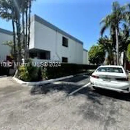 Image 2 - 848 Brickell Avenue, Miami, FL 33131, USA - Townhouse for rent