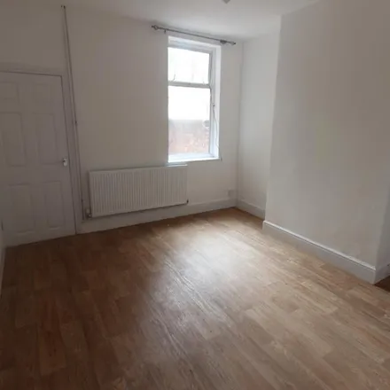 Image 7 - Diseworth Street, Leicester, LE2 0DB, United Kingdom - Townhouse for rent