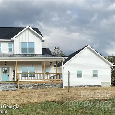 Buy this 4 bed house on 1 East Church Street in Maiden, Catawba County