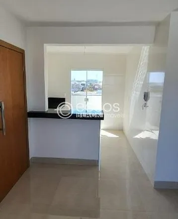 Buy this 3 bed apartment on Rua Jesuína Sousa Silva in Vida Nova, Uberlândia - MG